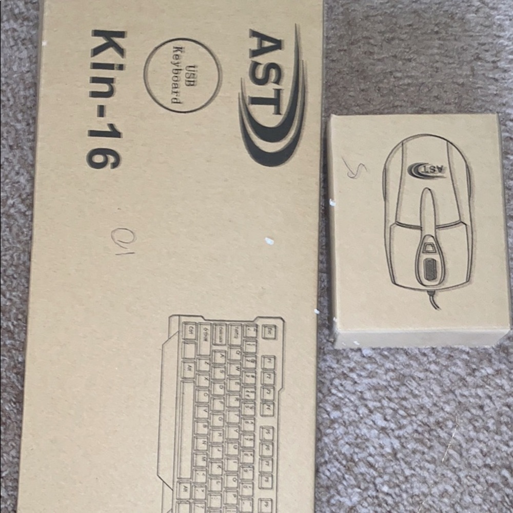 AST Wired Keyboard and mouse - New